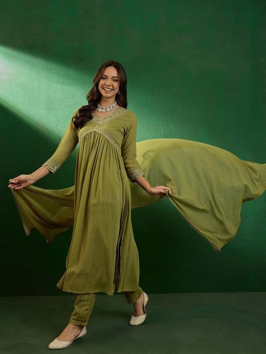 Women's Georgette Embroidered Straight Kurta with Georgette Pant & Georgette Dupatta Set
