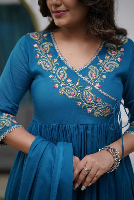Embroidered Ocean Blue Parampara Kurti Pant Set With Dupatta