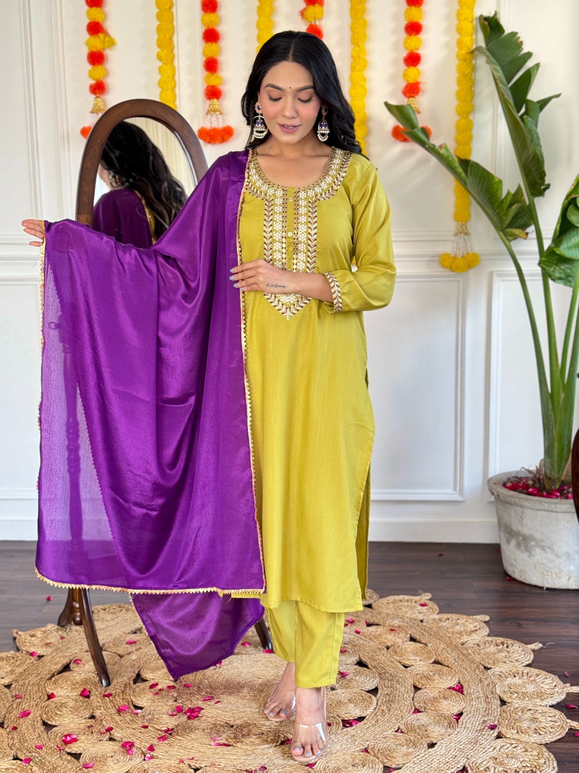 Women's Reyon Slub Embroidered Kurta With Pant & Dupatta Work Suit Set